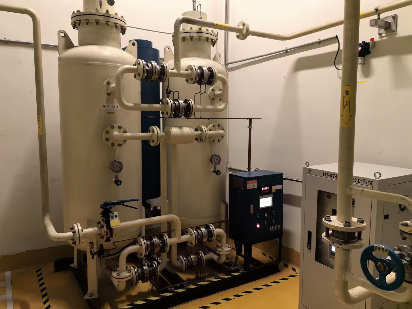 食品生產(chǎn)線上的給力伙伴，瑞氣制氮機穩(wěn)定運行9年，品質(zhì)典范